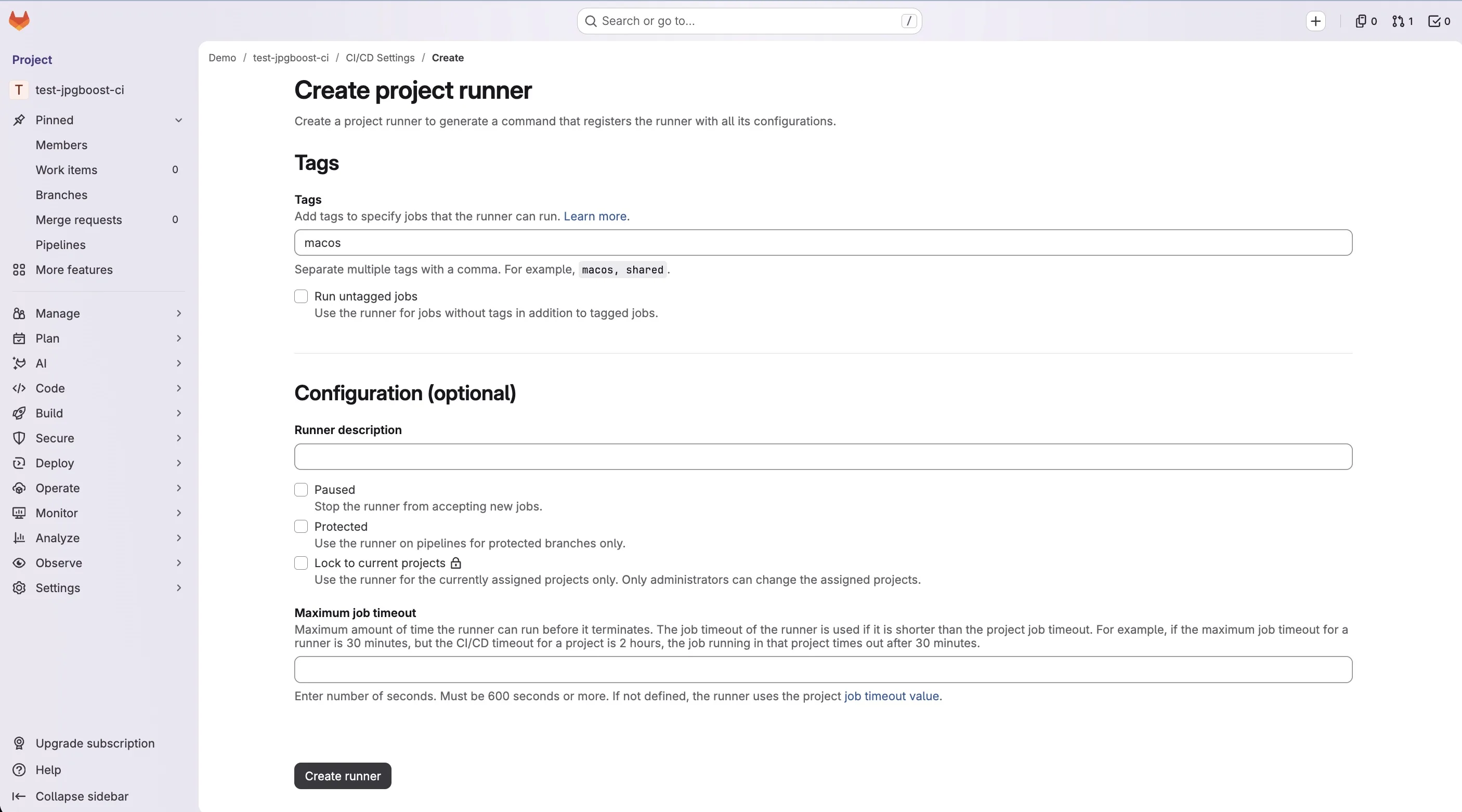 GitLab का Create project runner पेज, जिसमें Tags फ़ील्ड में macos भरा है और नीचे Create runner बटन है